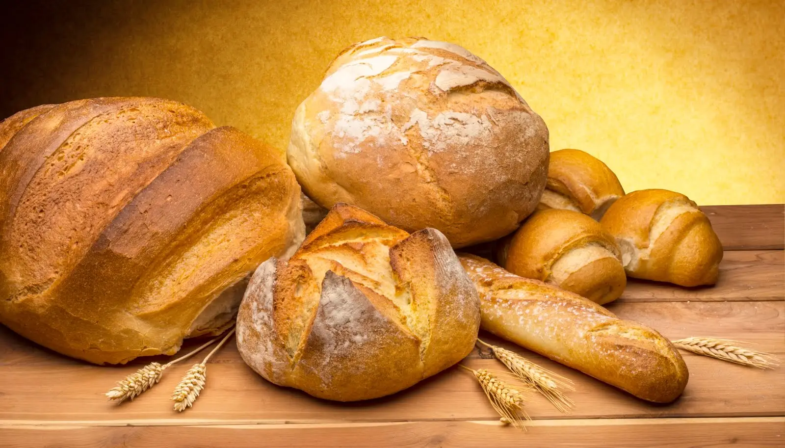 Mangiare pane di sera: cosa può accadere Immagine selezionata
